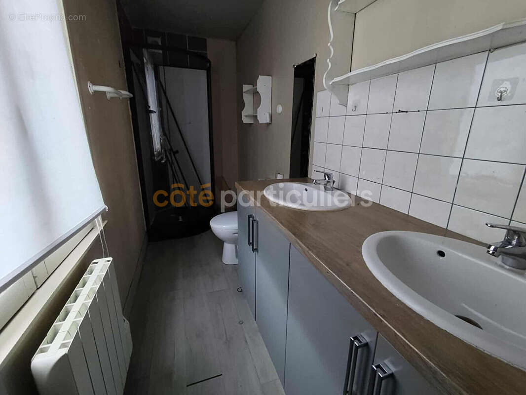 Maison à MEZIDON-CANON