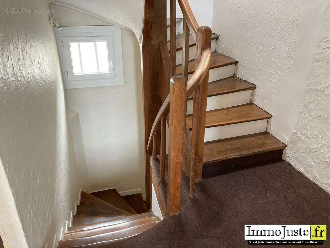 Appartement à LE PERRAY-EN-YVELINES