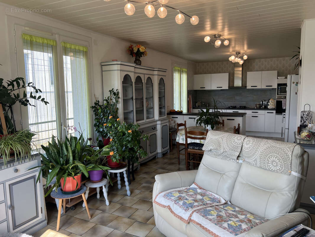 Maison divisé en deux logements - photo 3