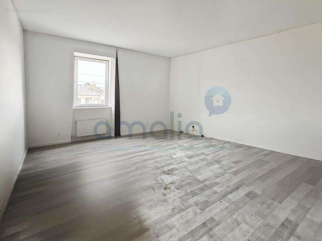 RENTABILITÉ EXCEPTIONNELLE - 5 Lots dans un Immeuble de Rapport - Cambrai - photo 6