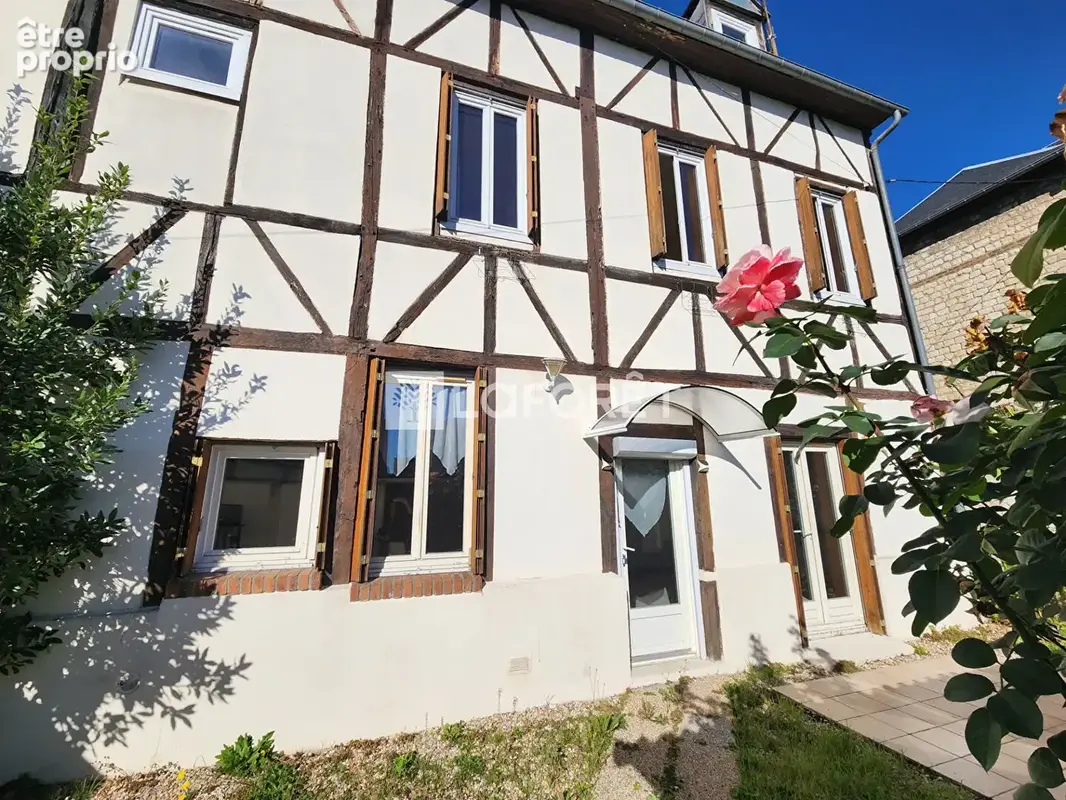 Photo Maison à Caudebec-Les-Elbeuf au prix de 144 000€