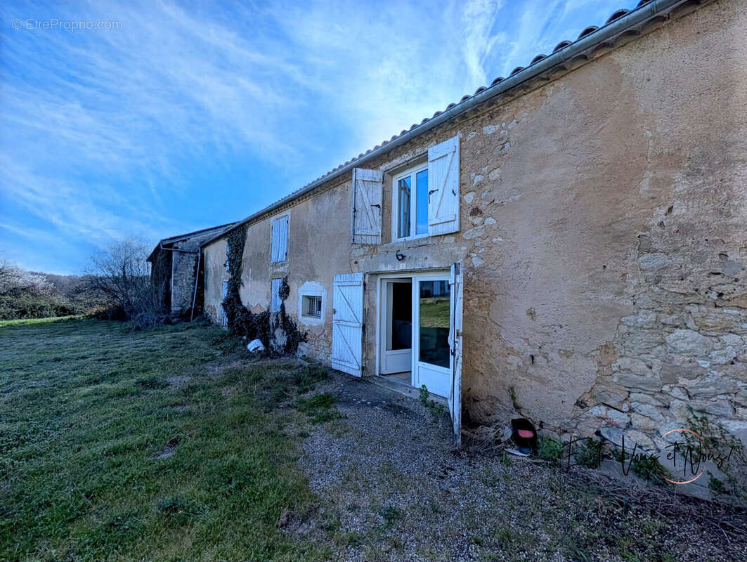 Maison à AILLAS