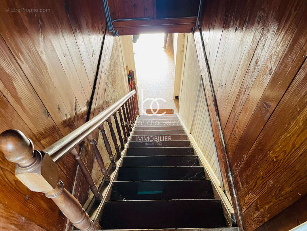 Maison Sarzeau - à rénover - 200 mètres OCEAN - 590 m2 de terrain - photo 9