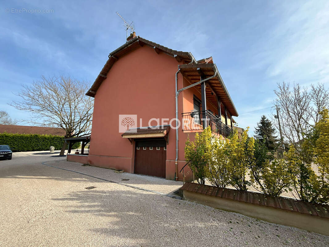 Maison à LOUHANS