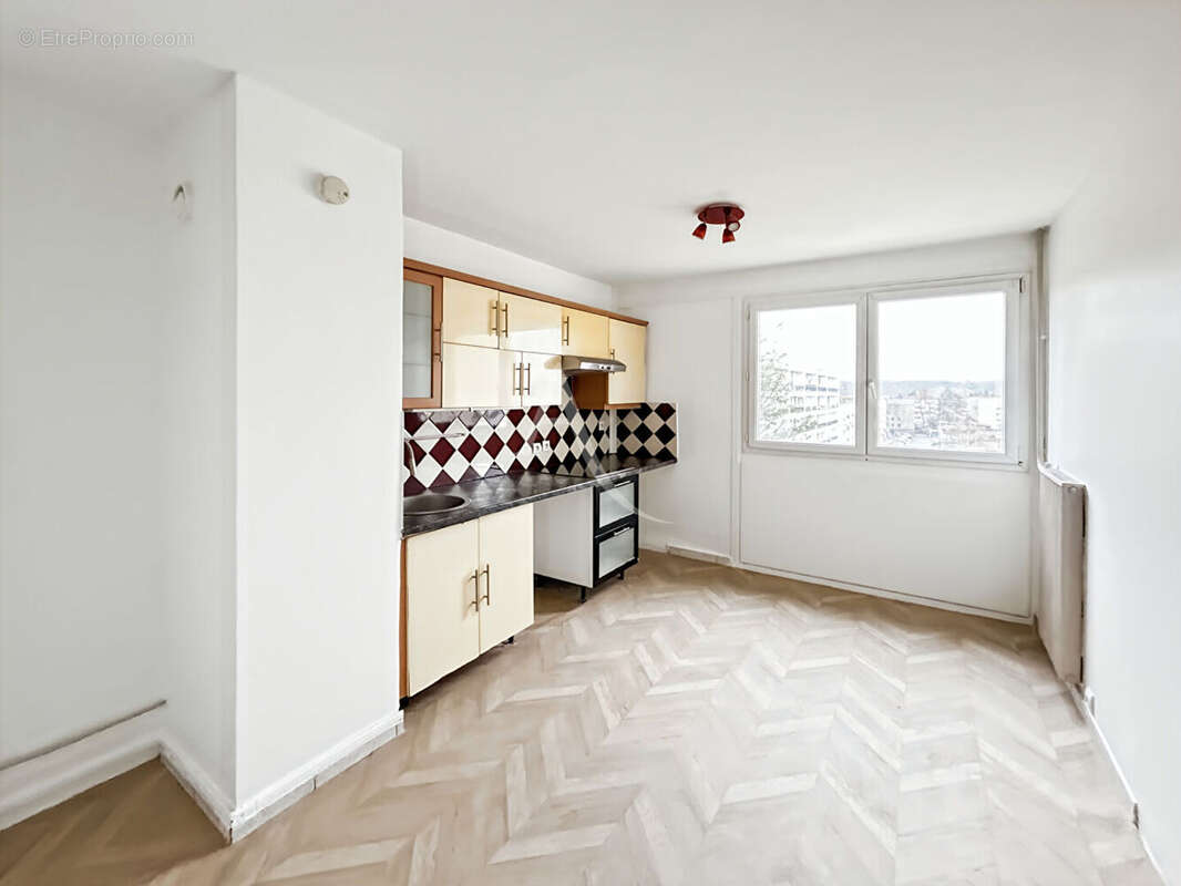 Appartement à LE PETIT-QUEVILLY