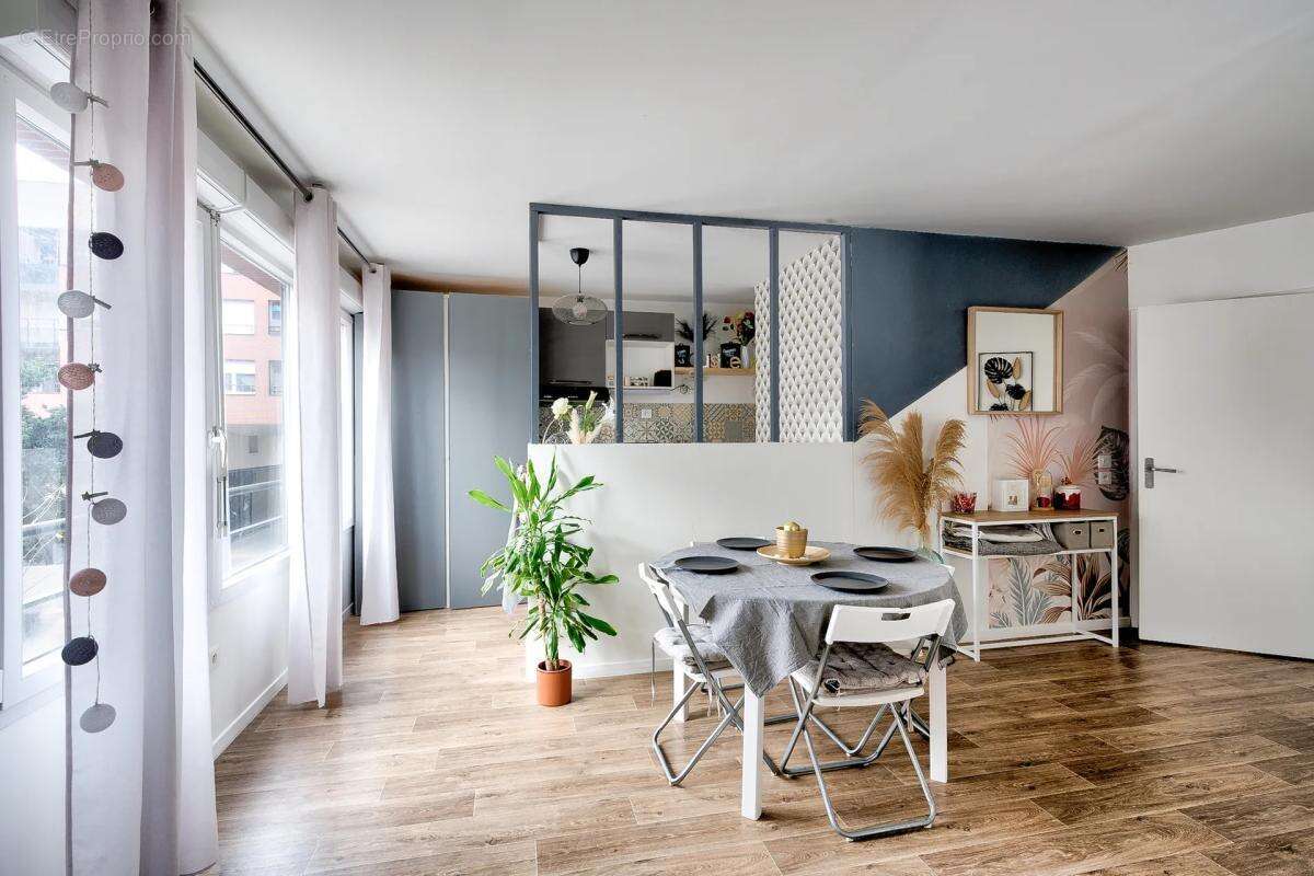 Appartement à LES ULIS