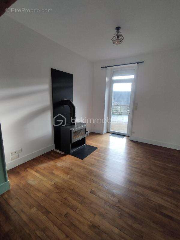 Maison à MARTIGNE-FERCHAUD