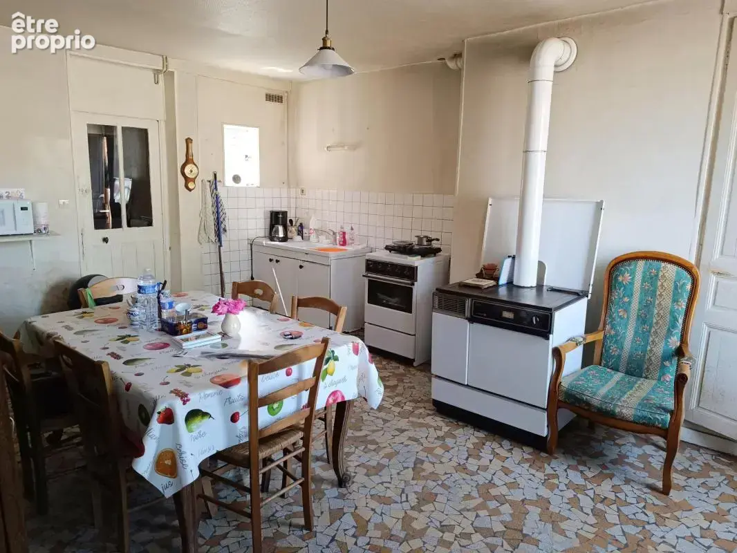 Maison 75 m² à rénover - photo 3