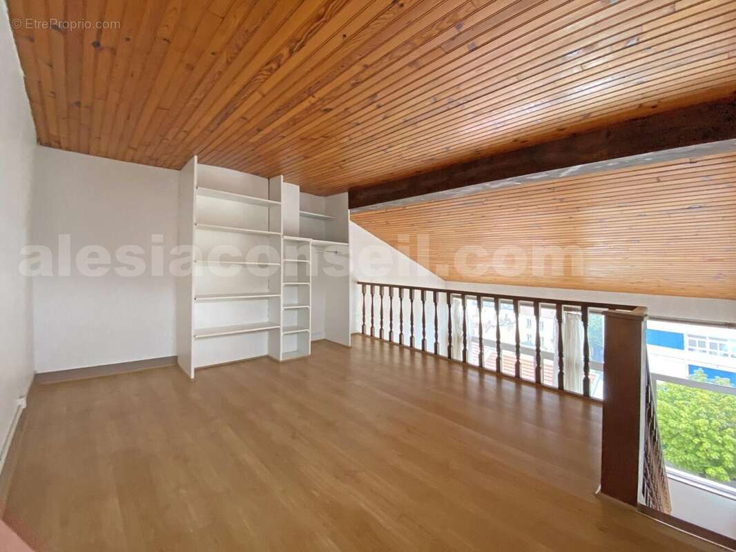 roue7-lege-mezz - Appartement à PARIS-14E