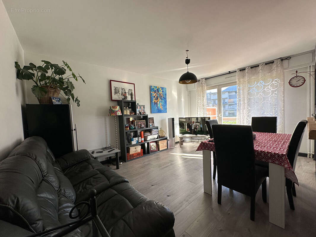 Appartement à ALBERTVILLE