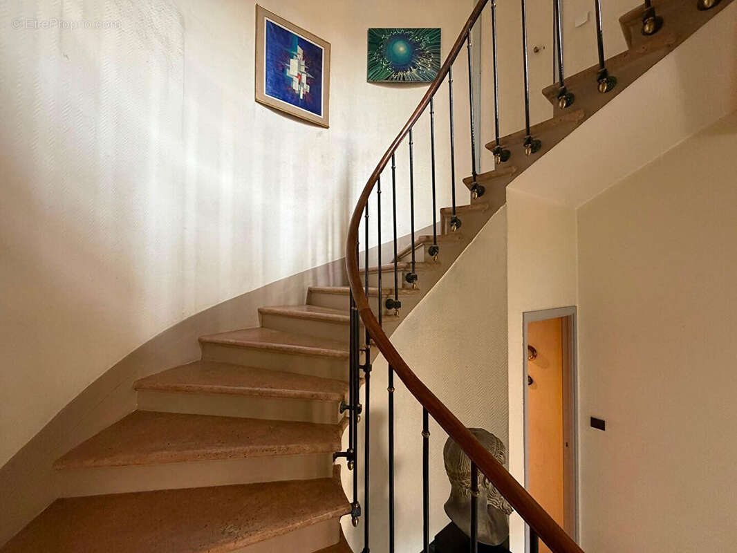 Maison bourgeoise de caractère  - quartier saint-etienne - photo 5