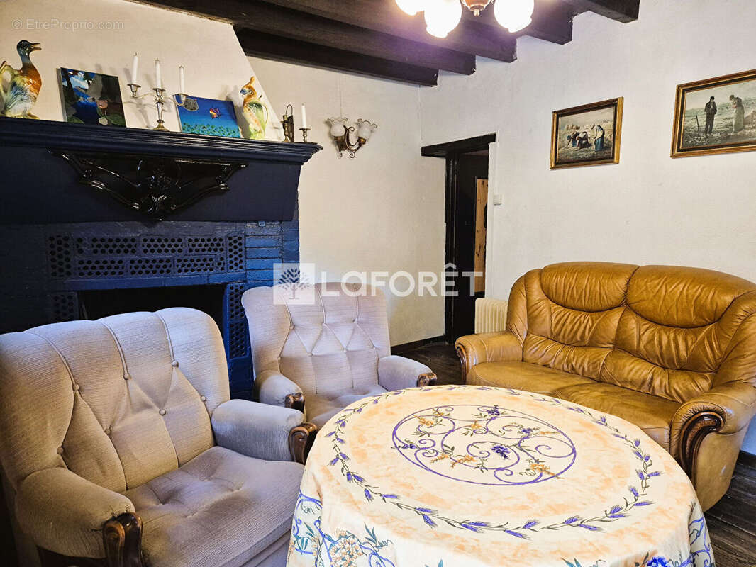 Maison à BAILLESTAVY