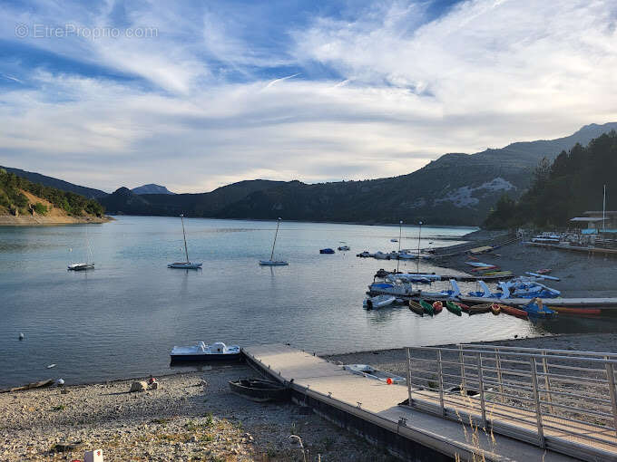 Autre à SAINT-JULIEN-DU-VERDON