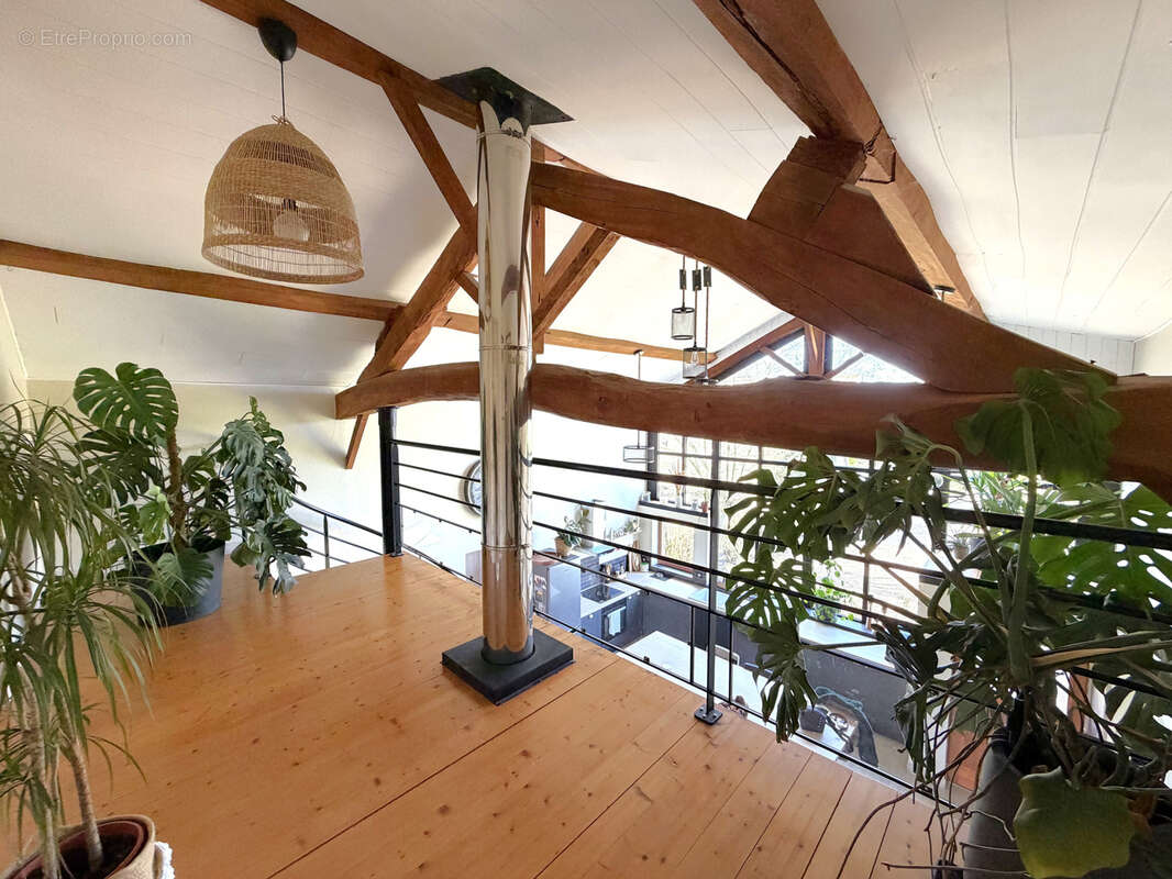 Maison à SAINT-JULIEN-SUR-VEYLE