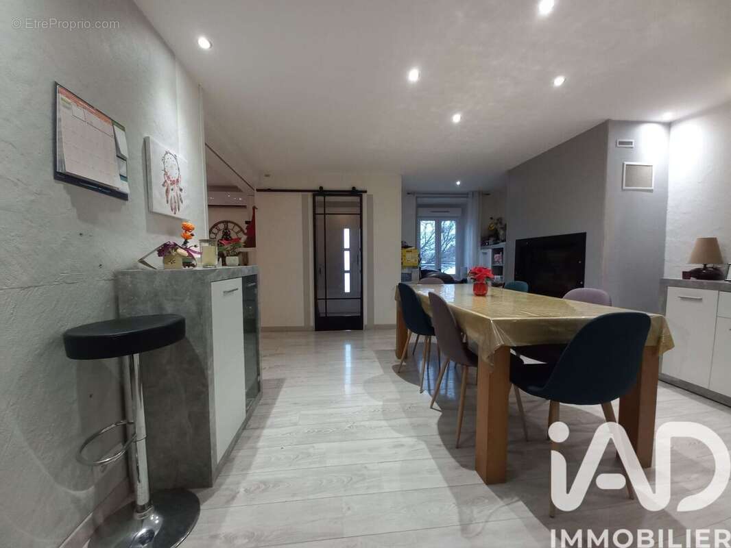 Photo 5 - Maison à BOISSY-LE-CHATEL