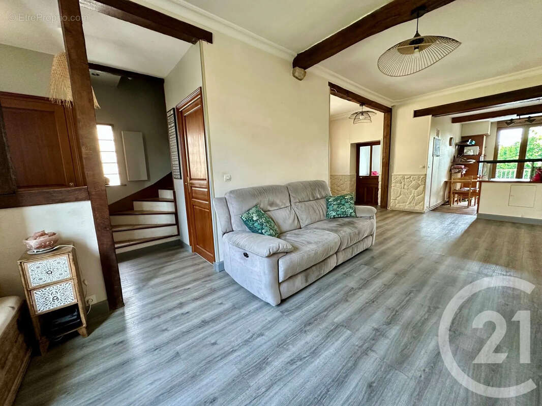 Maison à THORIGNY-SUR-MARNE