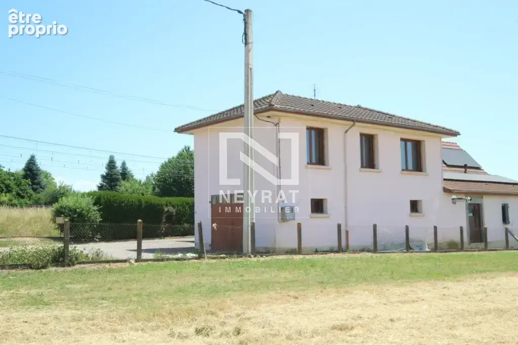 Maison à BRANGES