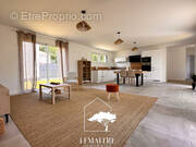 Maison à LES MATHES