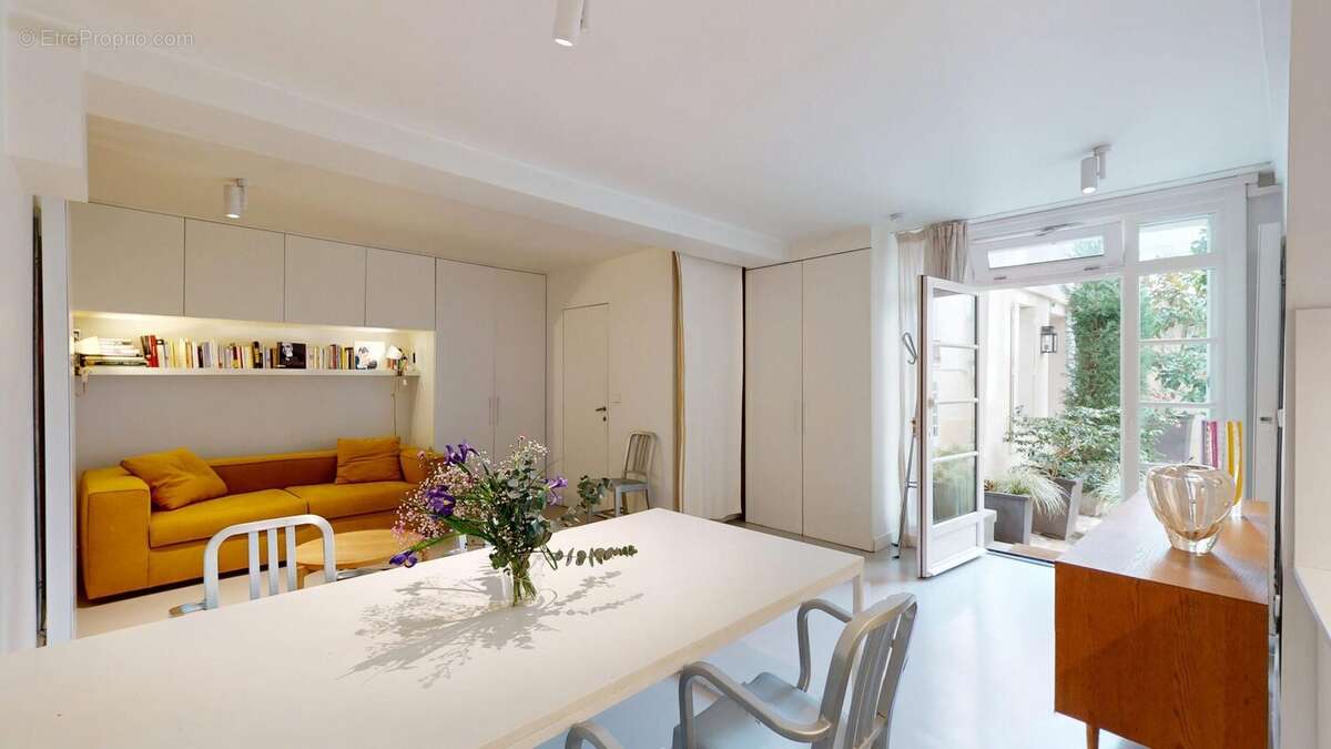 Appartement à PARIS-6E