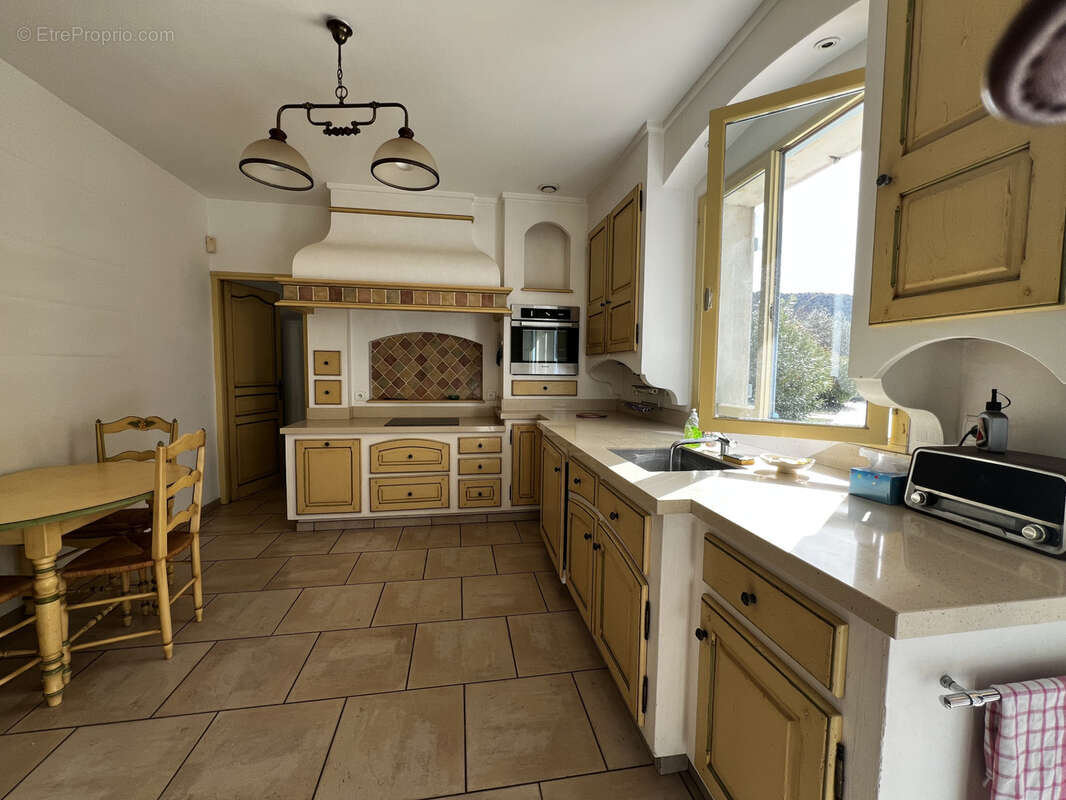 Maison à VAISON-LA-ROMAINE