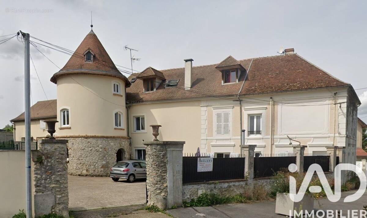 Photo 1 - Maison à LA FERTE-GAUCHER