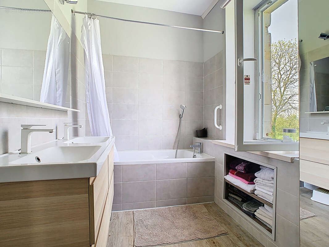 Maison à ISIGNY-SUR-MER