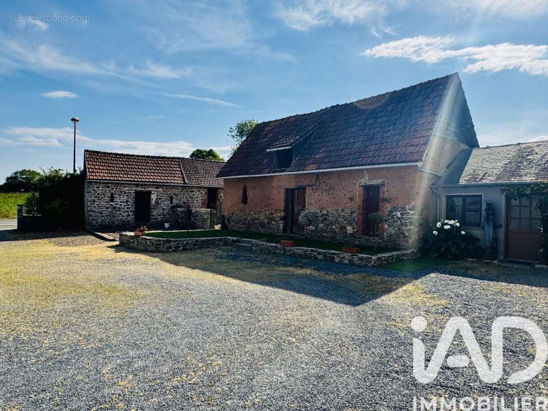 Maison 183 m² à Cavigny  - photo 4