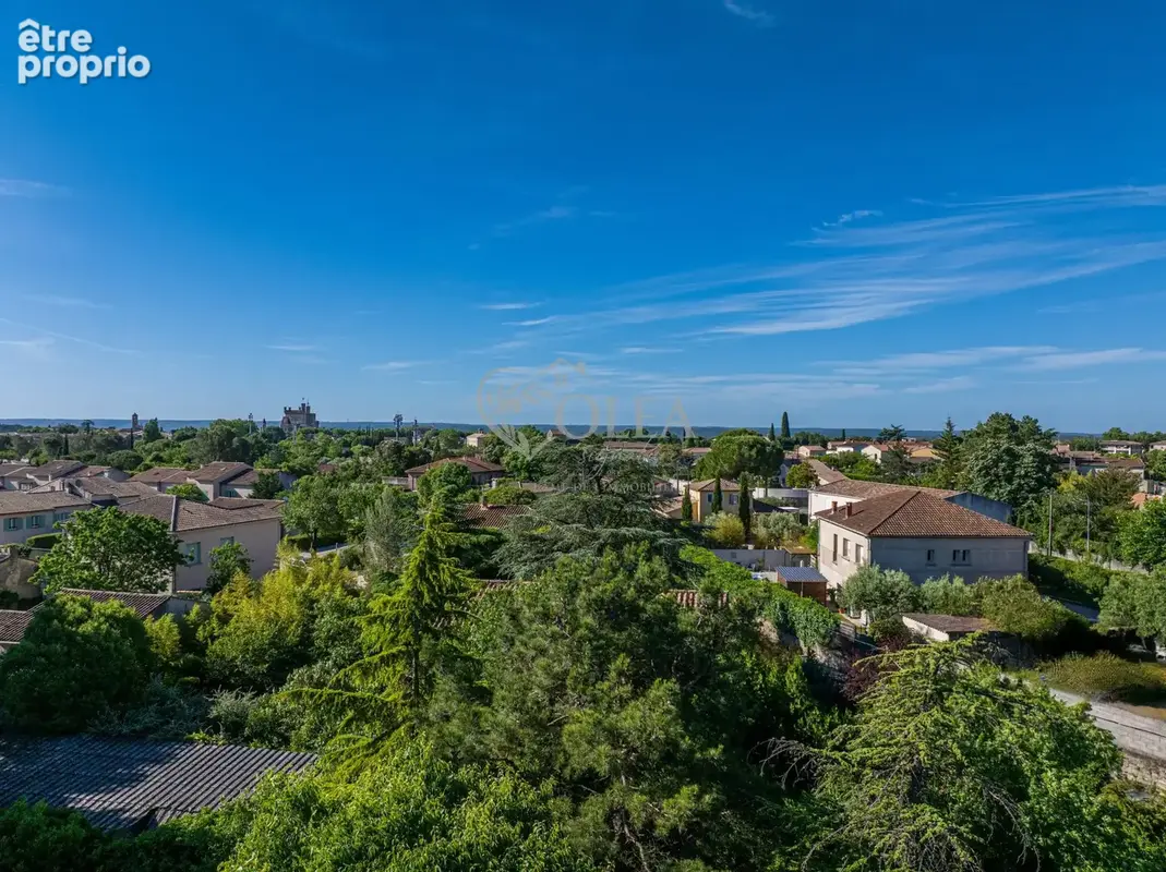 Appartement à UZES