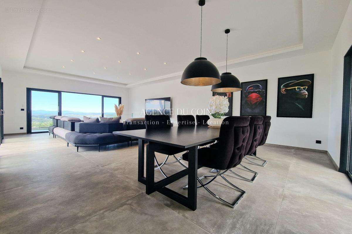 Maison à DRAGUIGNAN