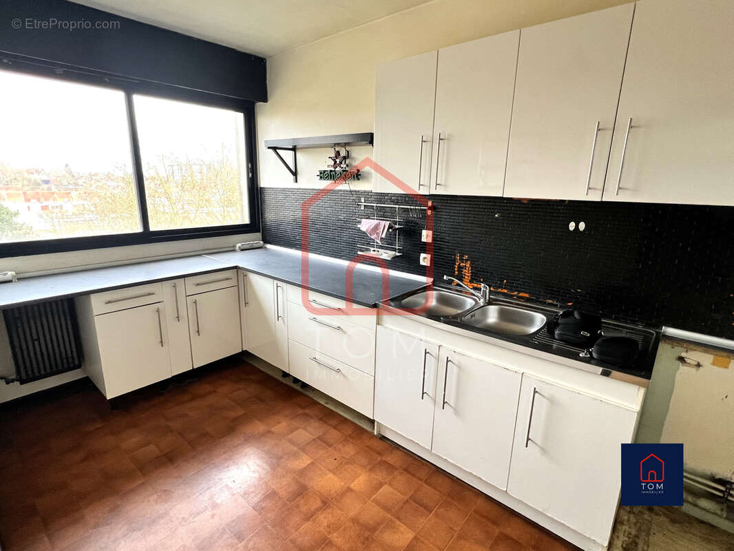 Appartement à MONS-EN-BAROEUL