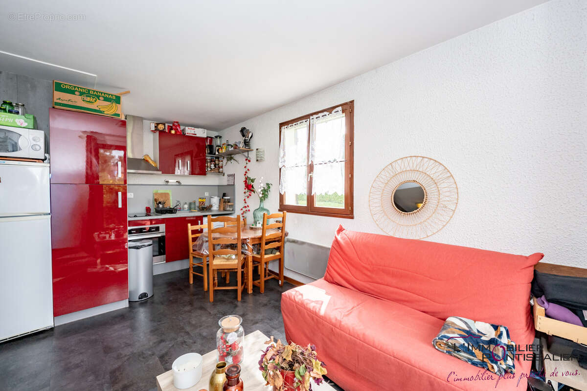 Appartement à METABIEF