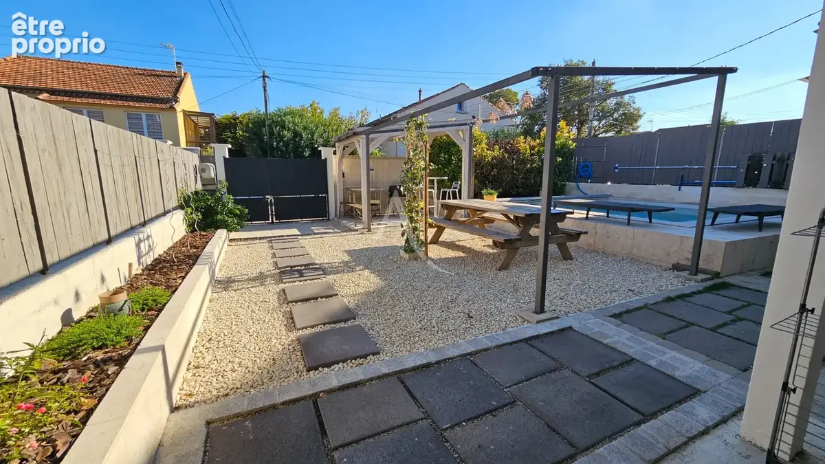 Maison Nimes 5 pièce(s) 120.50 m2 - photo 3