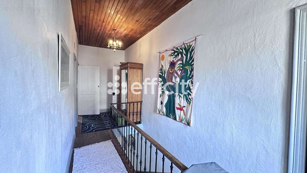 Maison à VISAN