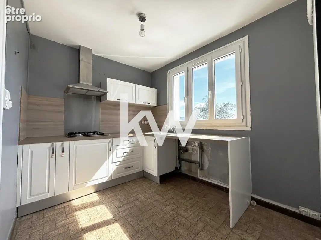 Appartement 4 pièces 67 m² à vendre à Saint-Priest-En-Jarez (42270) - photo 5