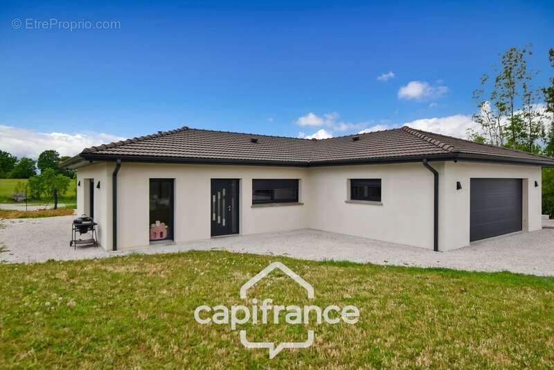 Maison à vendre 5 pièces proche de LONS LE SAUNIER (39) - photo 4