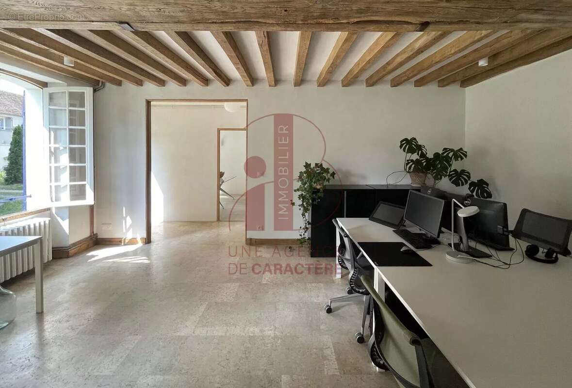 Maison à FONTAINEBLEAU