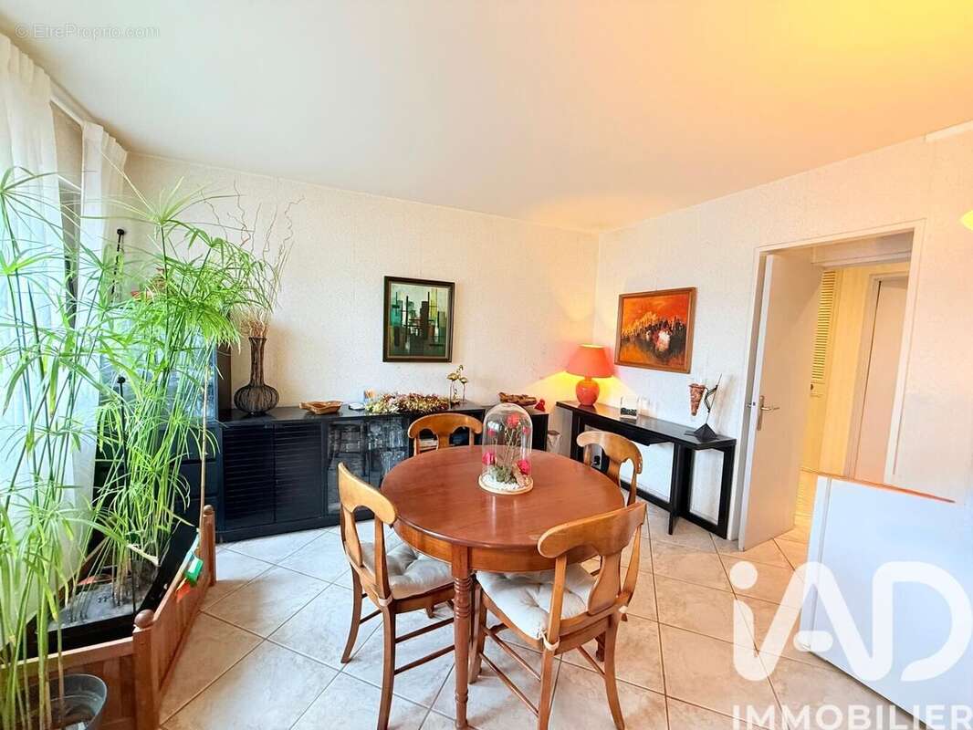 Photo 3 - Appartement à SARCELLES