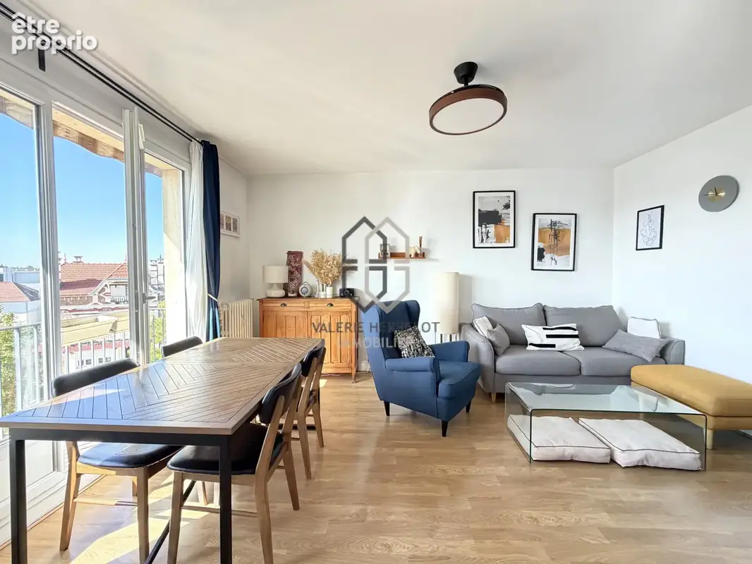 Vite : une visite pour ce beaux 3 pièces avec 2 balcons - photo 2