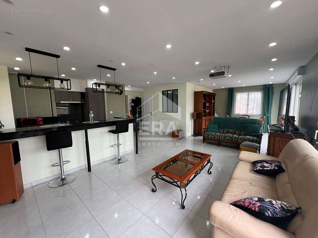 Maison à GUJAN-MESTRAS