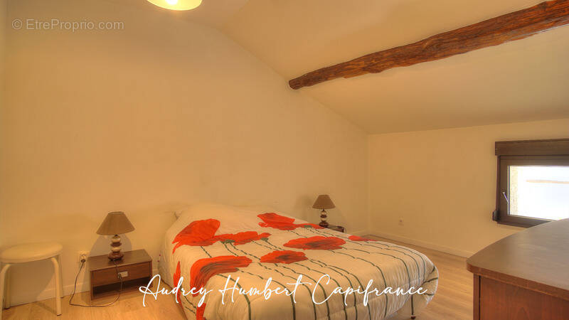 Maison à VIGNEULLES-LES-HATTONCHATEL