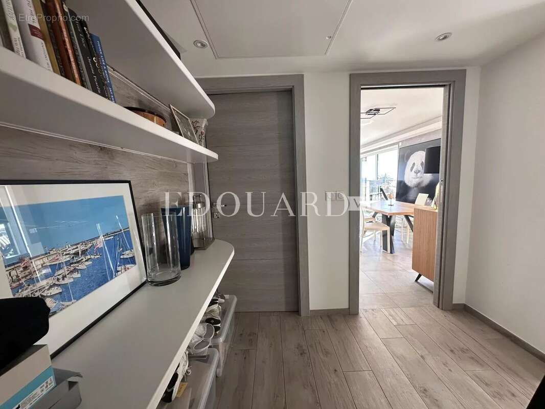 Appartement à ROQUEBRUNE-CAP-MARTIN