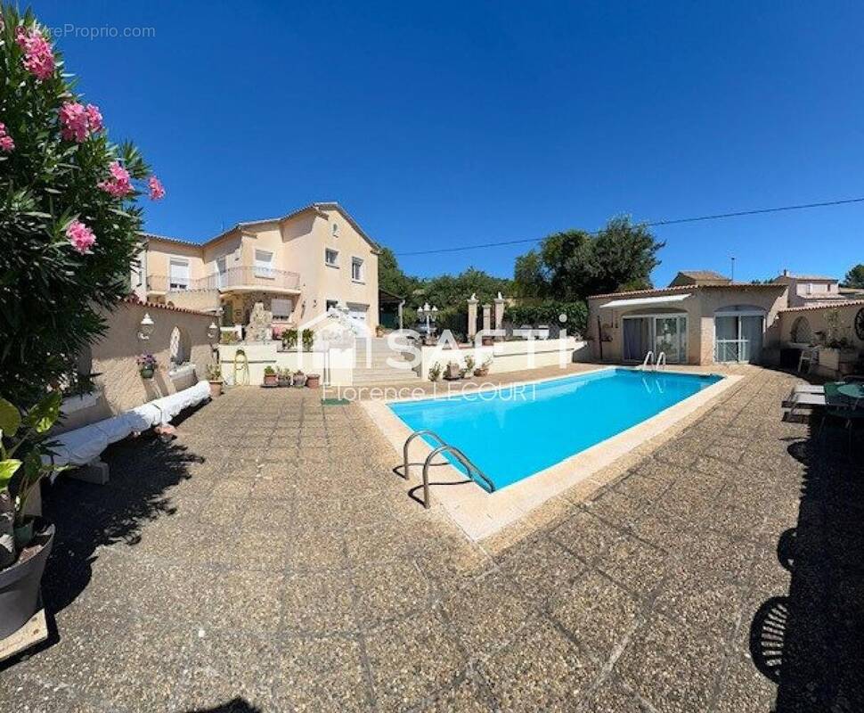 Photo 1 - Maison à BRIGNOLES