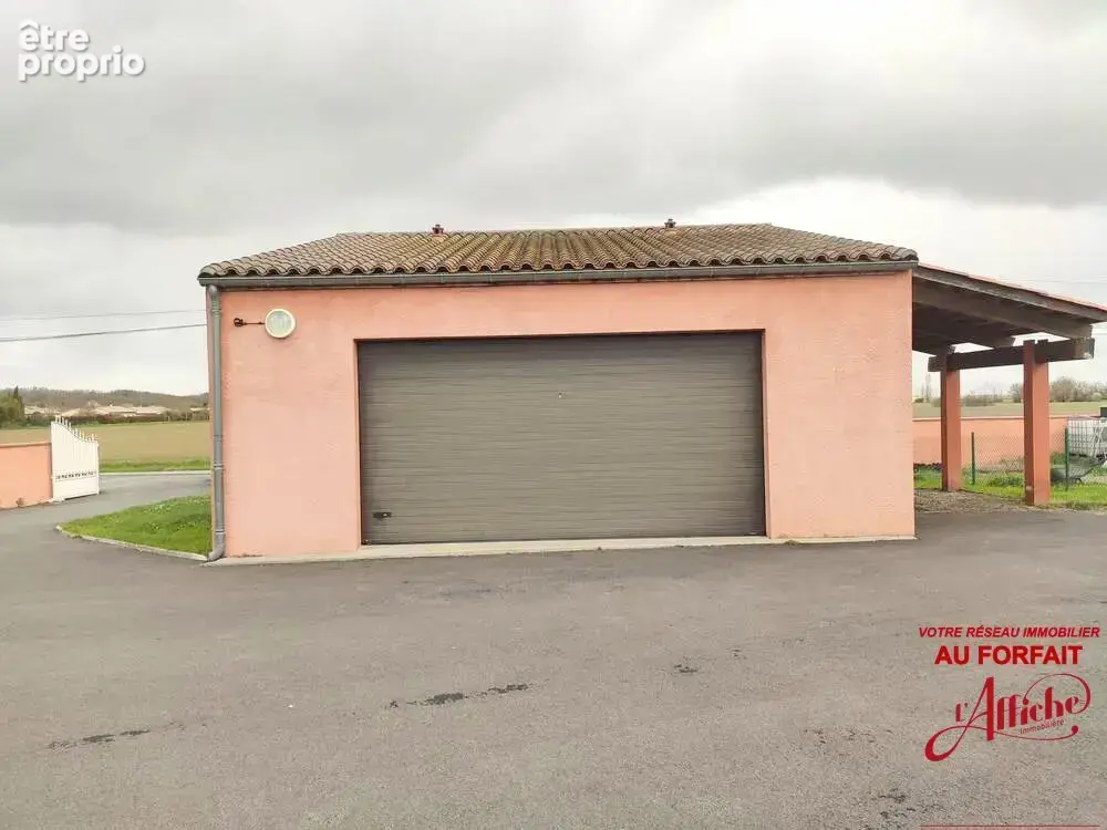 villa d'architecte de 255 m² sur 2700 m² de terrain - photo 16