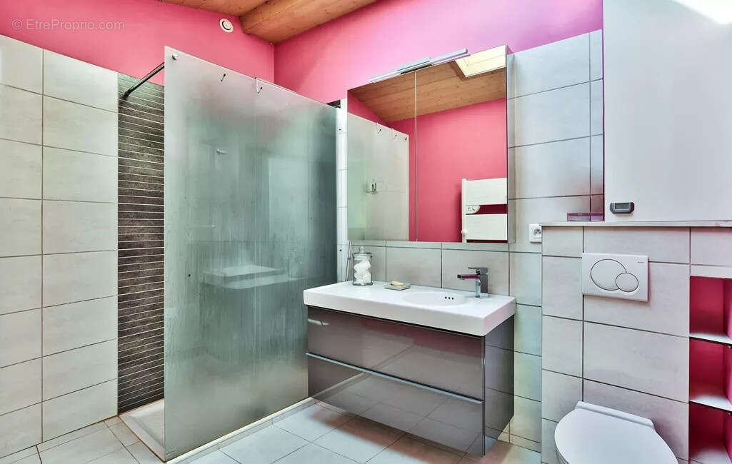 Maison entièrement rénovée avec piscine et studio indépendant - photo 6
