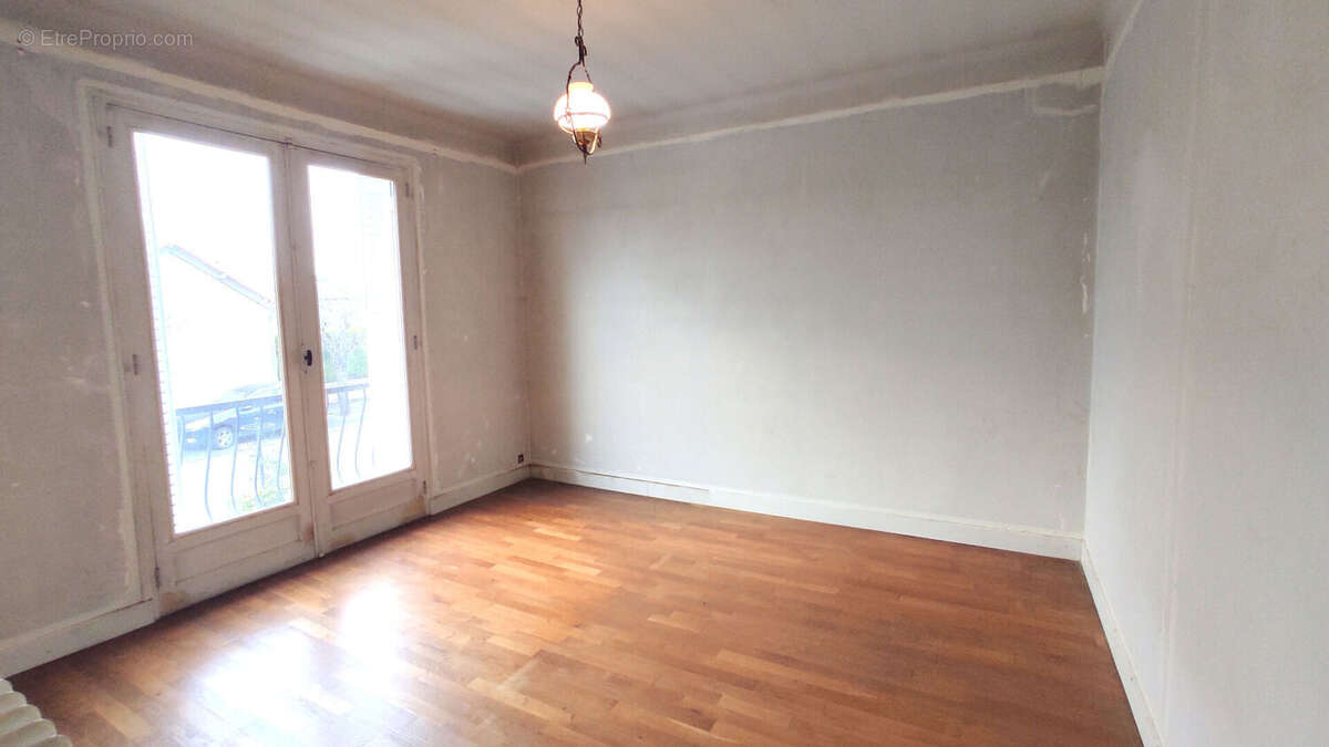 Maison à CHATELLERAULT