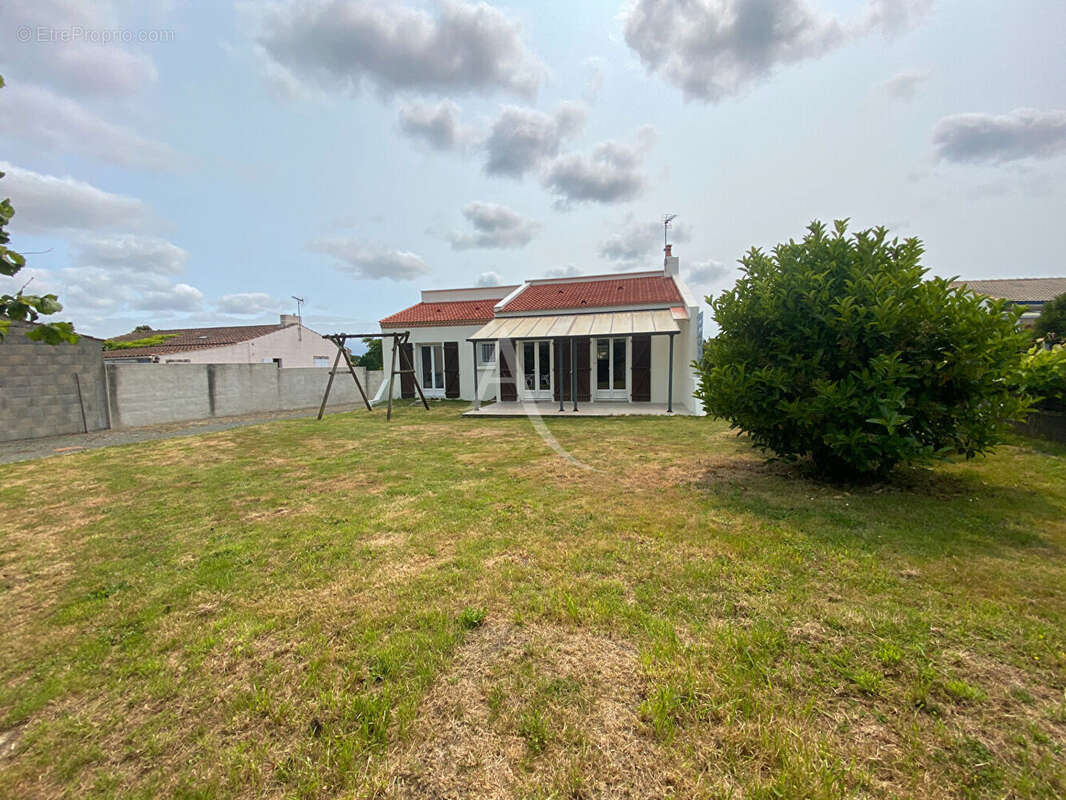 Maison à SAINT-MATHURIN