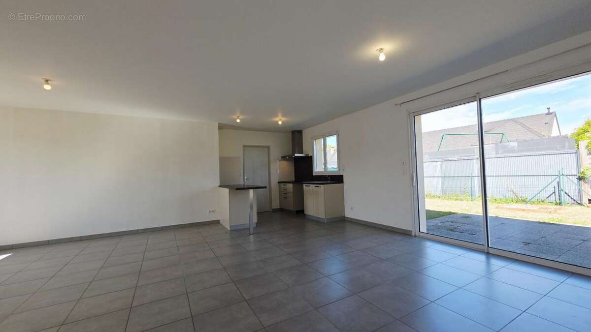 Maison à LE SUBDRAY