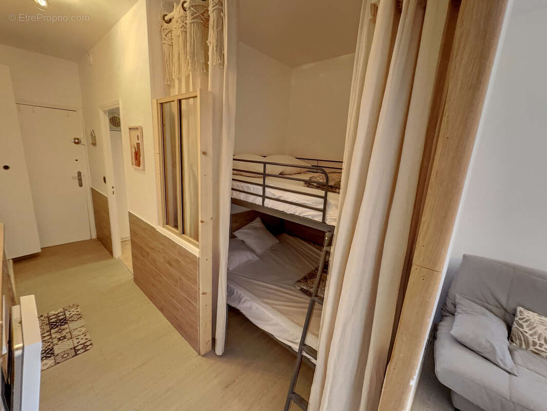 Appartement 28 m² à Santa-Lucia-Di-Moriani  - photo 6
