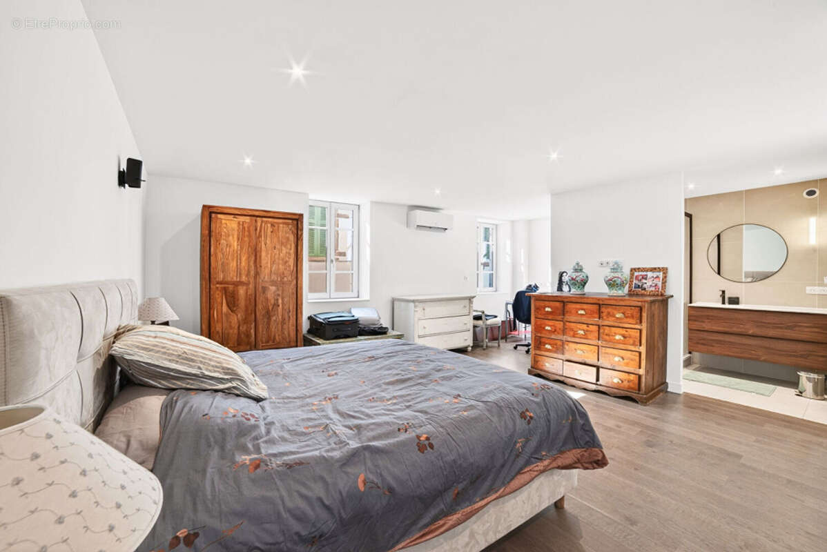 Maison à ALBIGNY-SUR-SAONE