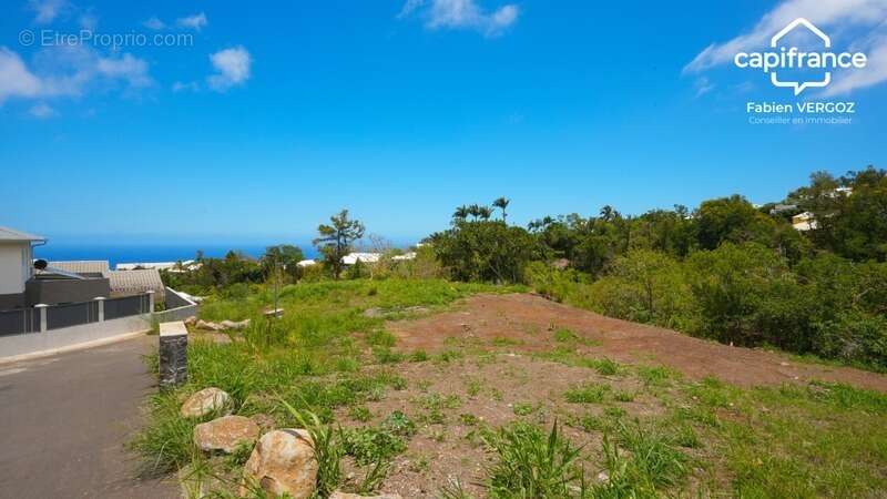 Terrain à SAINT-DENIS